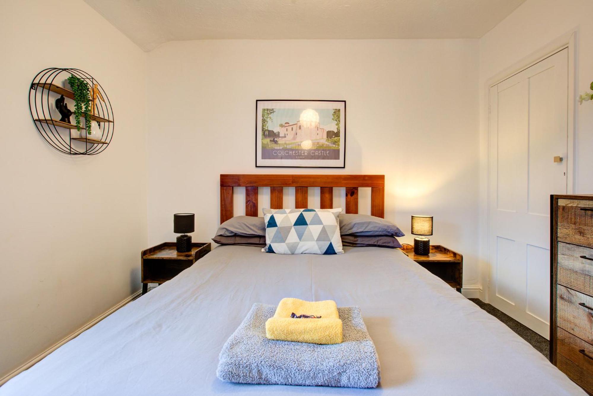 'Number 11' Central Colchester - Super Convenient 2 X Double Bed 1 X Single Bed Cottage Plus Office & Garden, 8 Min Walk Nth Station & Town Ctr, 2 Min Walk Local Shops & Restaurants ภายนอก รูปภาพ