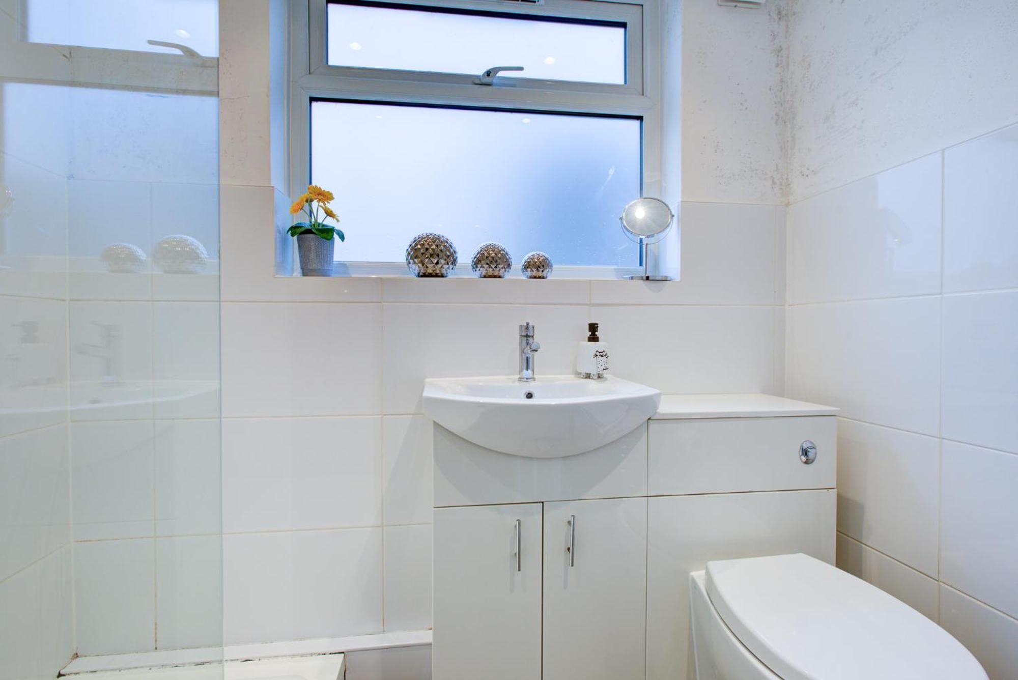 'Number 11' Central Colchester - Super Convenient 2 X Double Bed 1 X Single Bed Cottage Plus Office & Garden, 8 Min Walk Nth Station & Town Ctr, 2 Min Walk Local Shops & Restaurants ภายนอก รูปภาพ